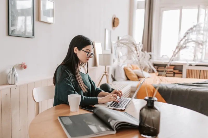 No Editor, No Problem: The Everyday Writers Quietly Building Media Empires in Their Spare Time